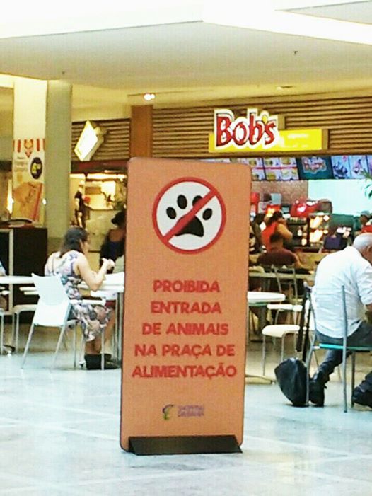 1052 Animais no Shopping