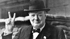 CHURCHILL ACERTOU NA MOSCA